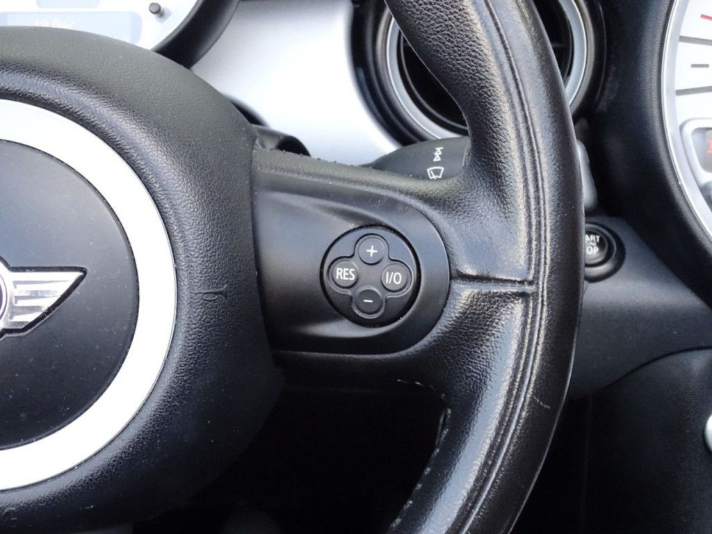 Mini Cooper Cabrio mini 1.6 pepper airco | cruise | stoelverwarming | 17"