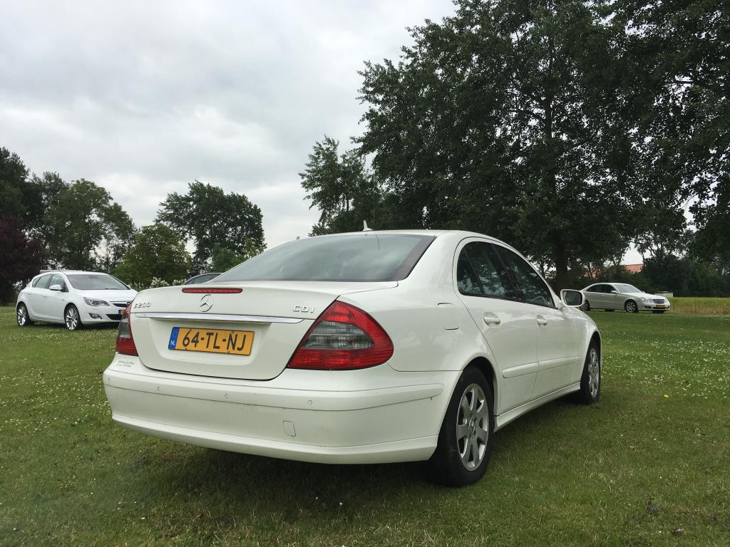 Mercedes-Benz E-Klasse 200 cdi elegance