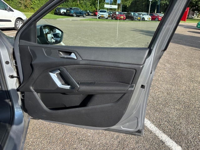 Peugeot 308 allure 1.2 pt-130pk (vol) automaat (eat6) navigatie | winterset