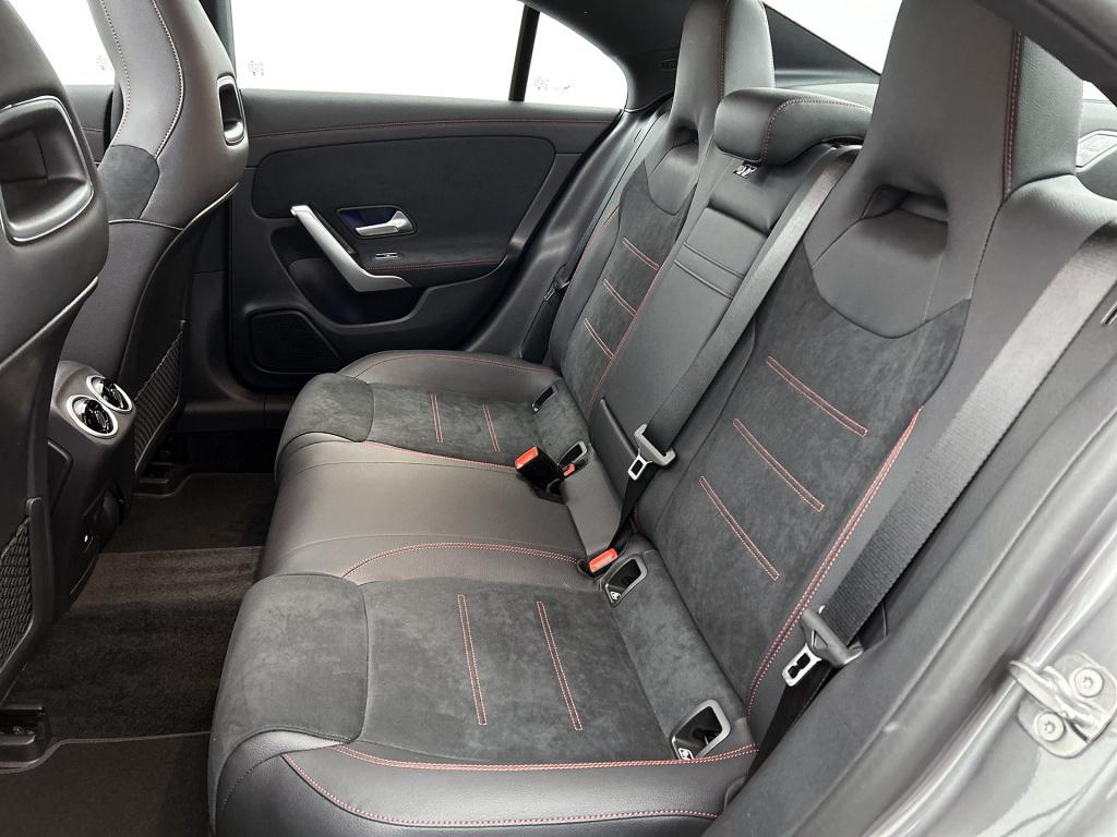 Mercedes-Benz Cla 250 e business solution amg | smartphone integratie | pan