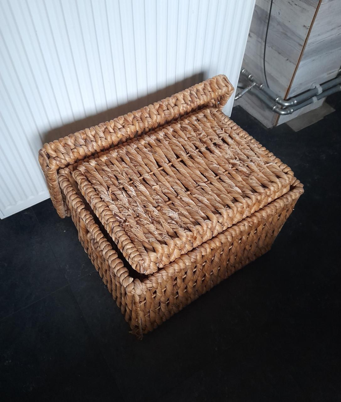 2 mooie rieten manden