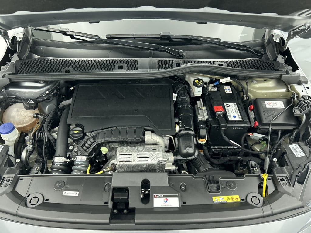 Peugeot 208 100 pk allure | rijklaar | navi | camera | icockpit |
