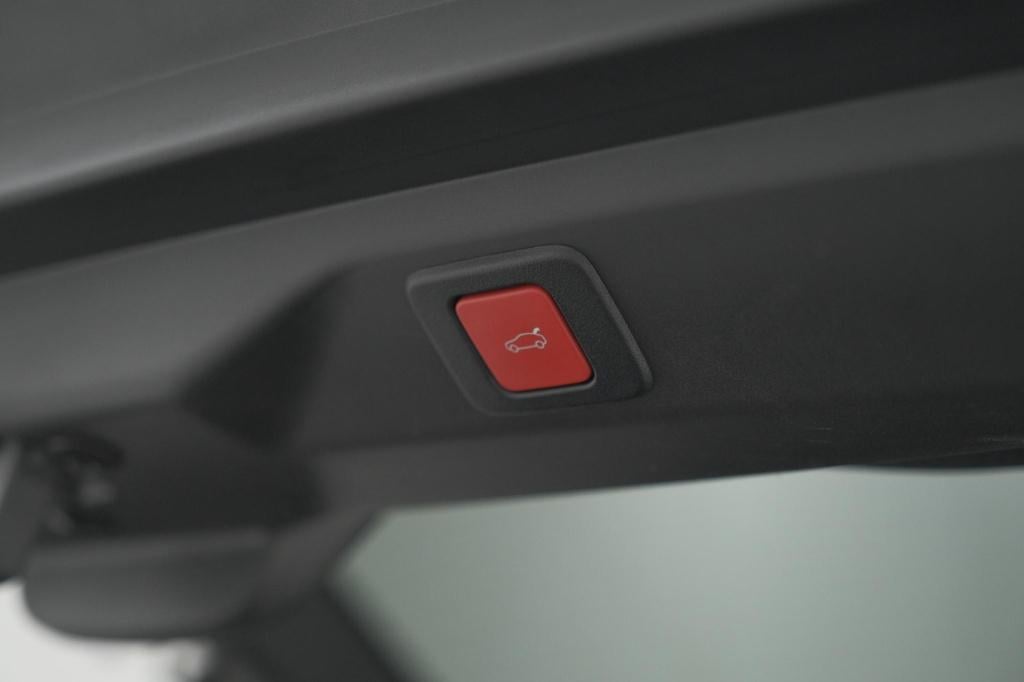 Peugeot 3008 1.2 hybrid 145 gt | adaptieve cruise control | elektronische k