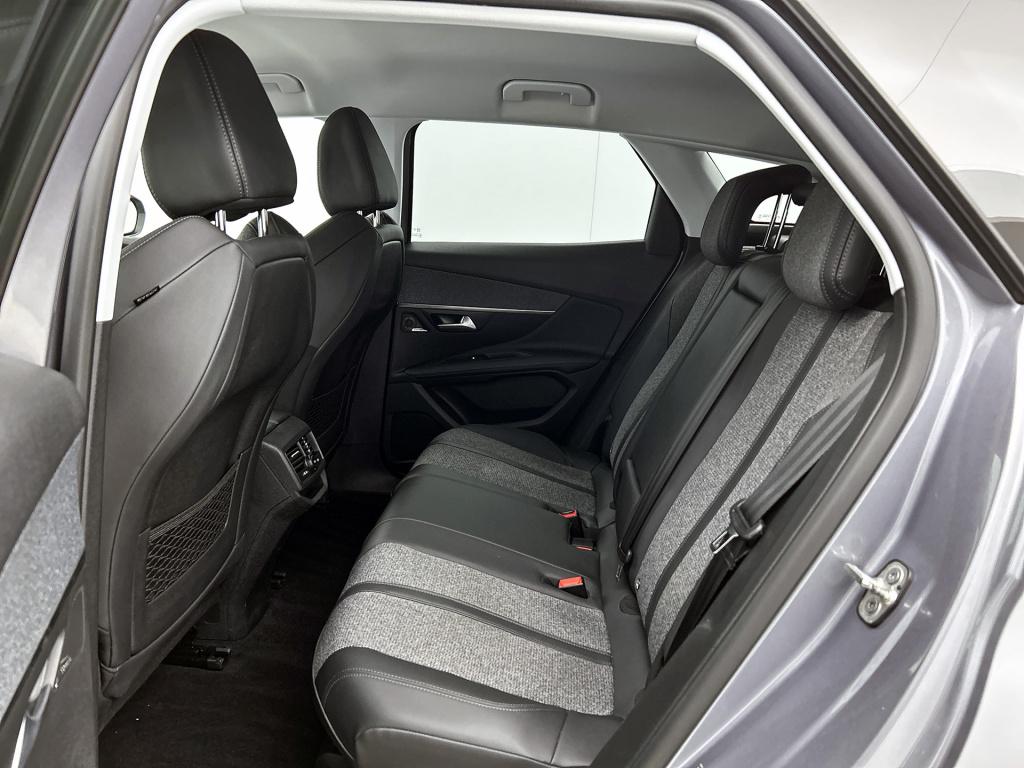 Peugeot 3008 130 pk blue lease premium | rijklaar | trekhaak