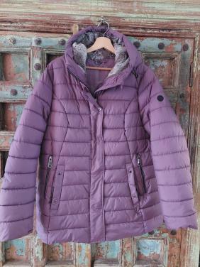 Nieuwe paarse dames(ski)jack mt 44 merk District