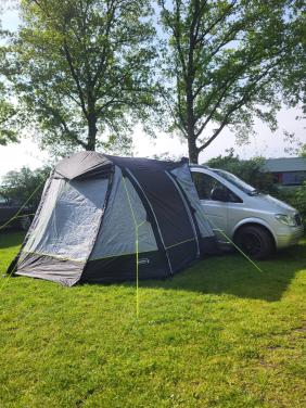 Opblaasbare bustent , 1 keer gebruikt