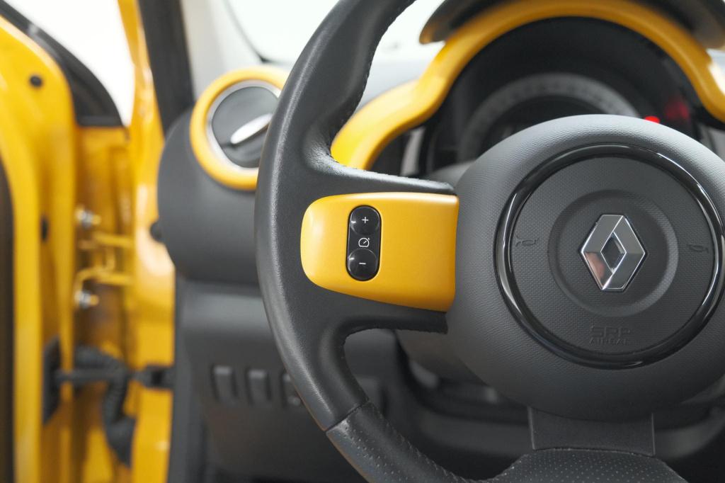 Renault Twingo 1.0 sce intens | premium | apple carplay | parkeersensoren |