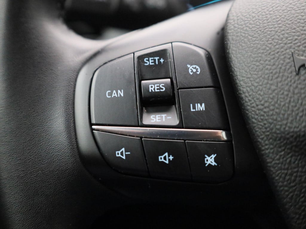 Ford Focus wagon 1.0 ecoboost hybrid connected | navigatie | cruise control