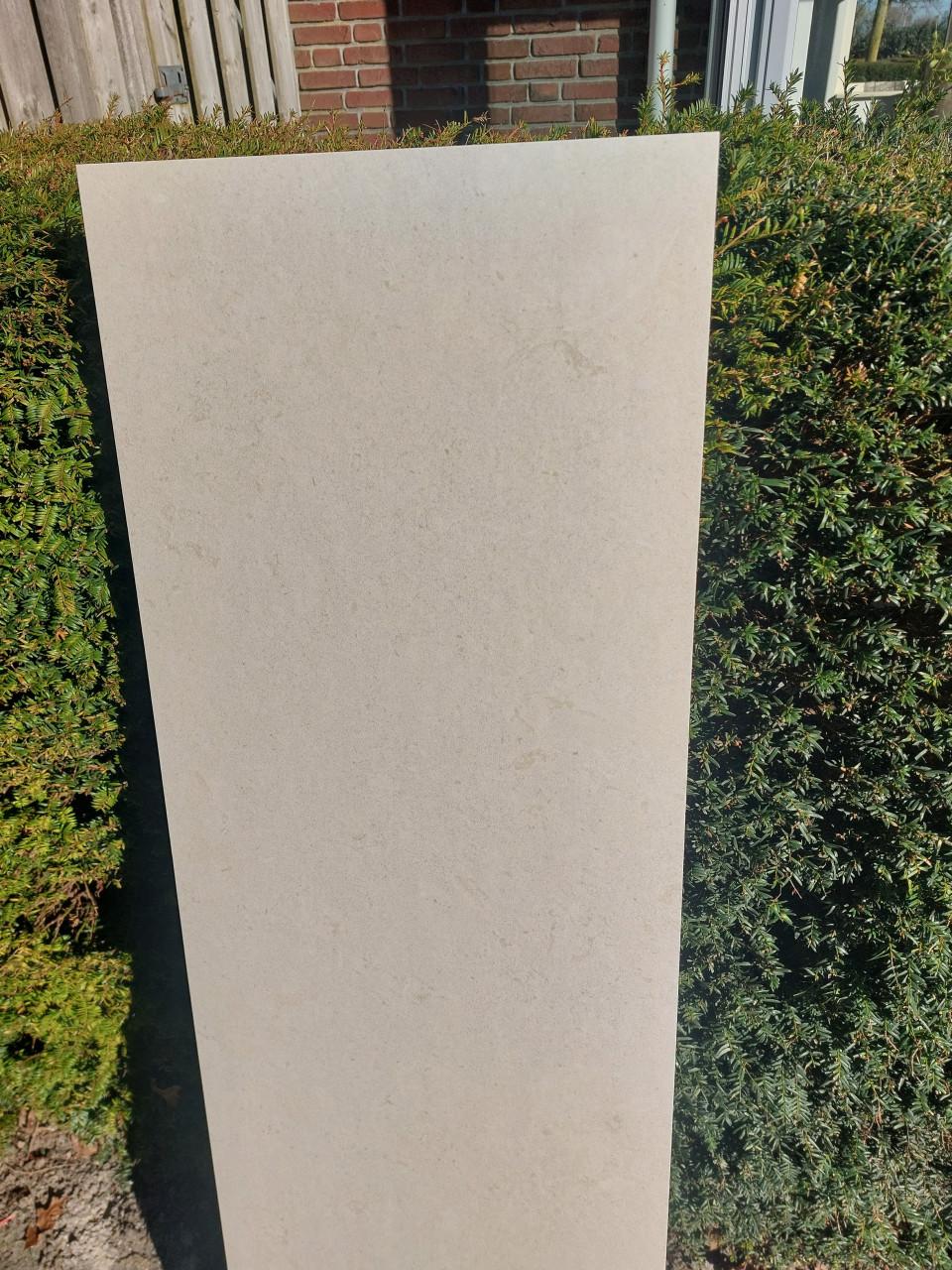 Vloer/wandtegels V&B mellow stone 60x60 en 60x120mat