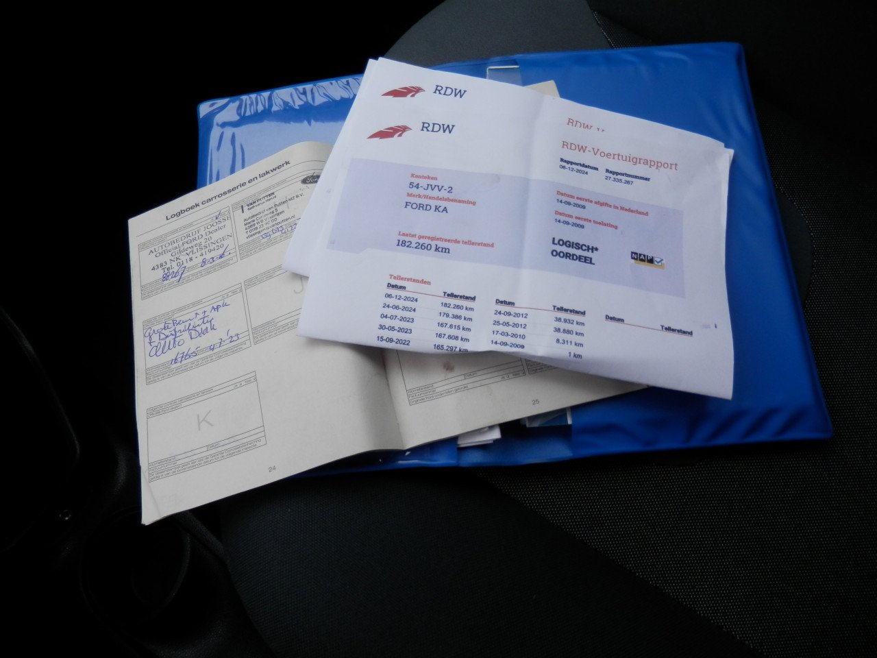 Auto Garant Biedt Aan: Ford KA 1.2 Titanium