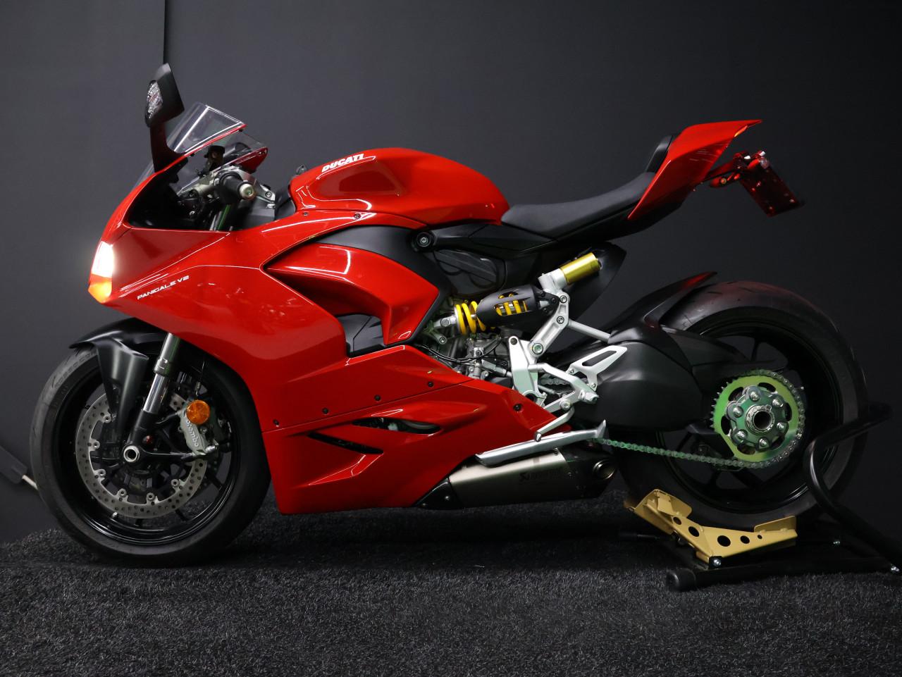 PANIGALE V2 Akrapovic | BTW Motor