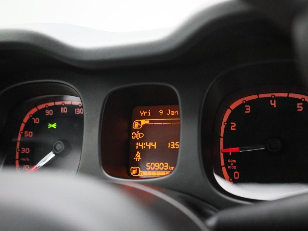 Fiat Panda 1.0 hybrid city life | apple carplay / android auto | airco | cr