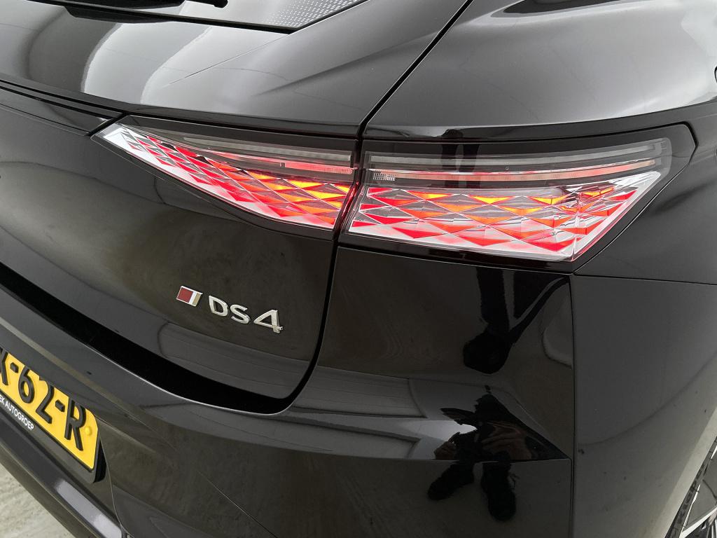 Ds Ds 4 e-tense performance line+ | rijklaar | panorama dak | elektrische s