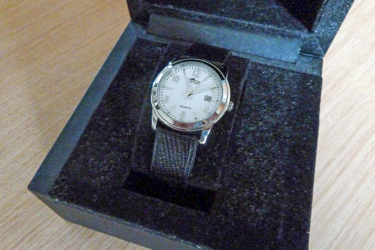 LOTUS Dames horloge Splinternieuw!