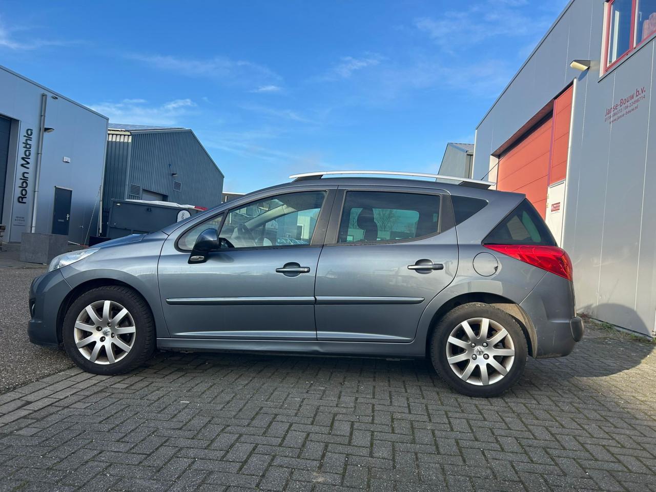 Peugeot 207 SW 1.6 VTi Sportium | Ruime station | Sportieve uitvoering