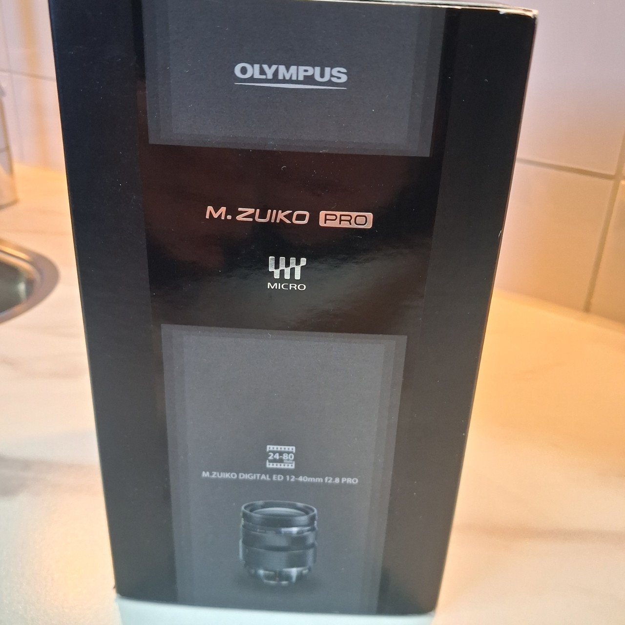 Olympus M.Zuiko Digital ED 12-40mm f/2.8 PRO lens