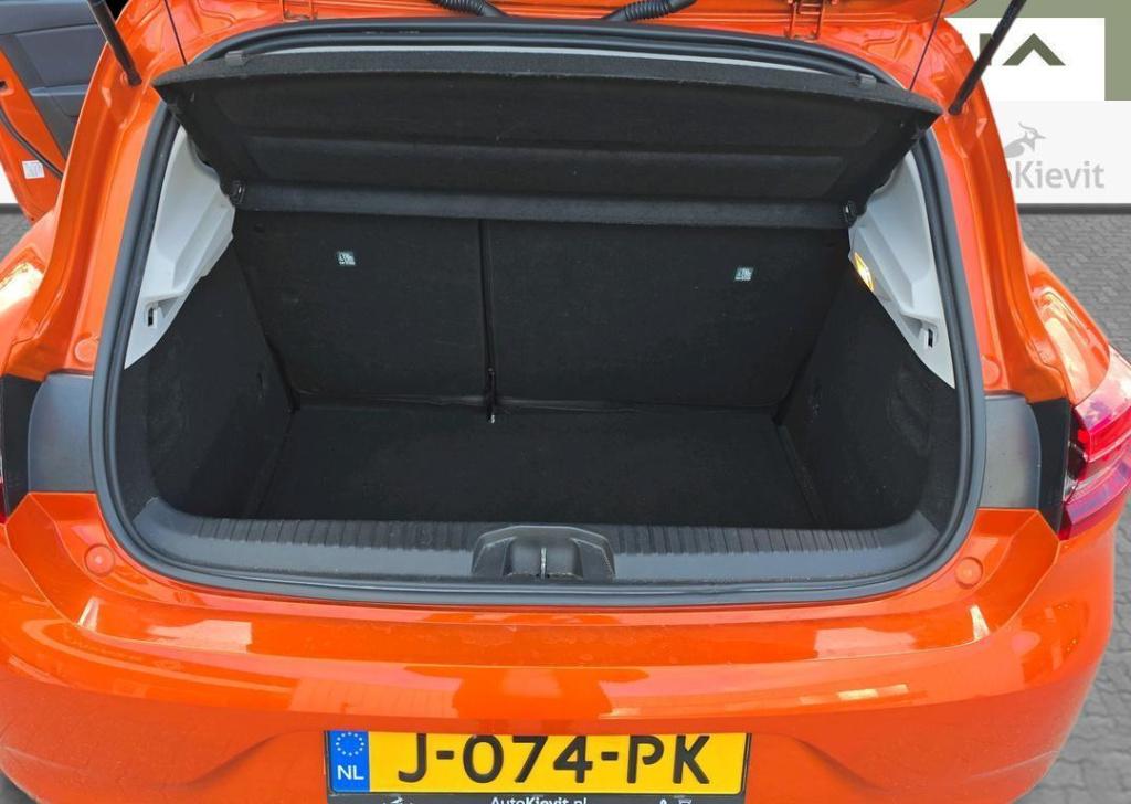 Renault Clio 1.0 tce 100 intens