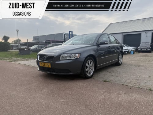 Volvo S40 2.4 d5 momentum 5 cilinder voll onderhouden