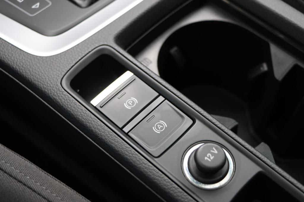 Audi Q3 sportback 35 tfsi pro line business 150pk s tronic