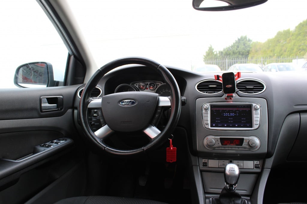 Ford Focus 1.8 titanium flex.f.
