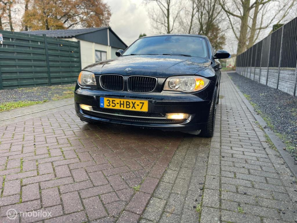 BMW 1 Serie 116i business line grote beurt gedaan !