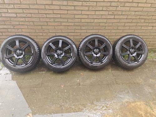 OEM 4x100 wielen mini spaakvelgen 16" Pirelli banden ZGAN!!