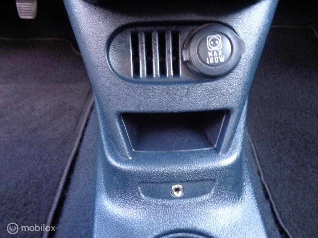 Ford KA 1.2 champions edition/airco/hoge zit/stuurbekr/zuinig/nette auto/ni