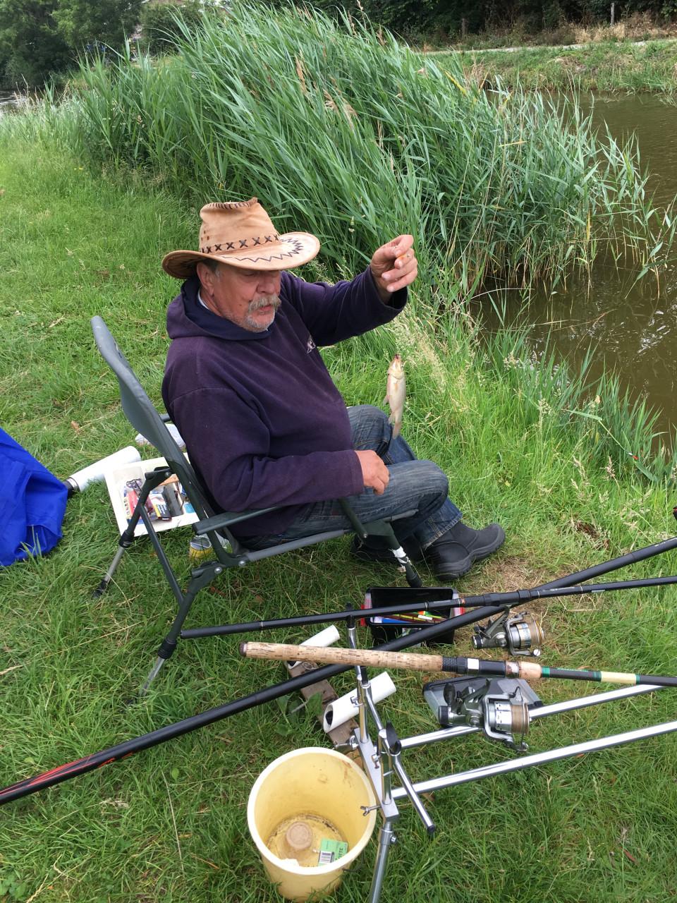 Hengelsport in het karpergebied bij karpervisserij Koudekerke € 17,50