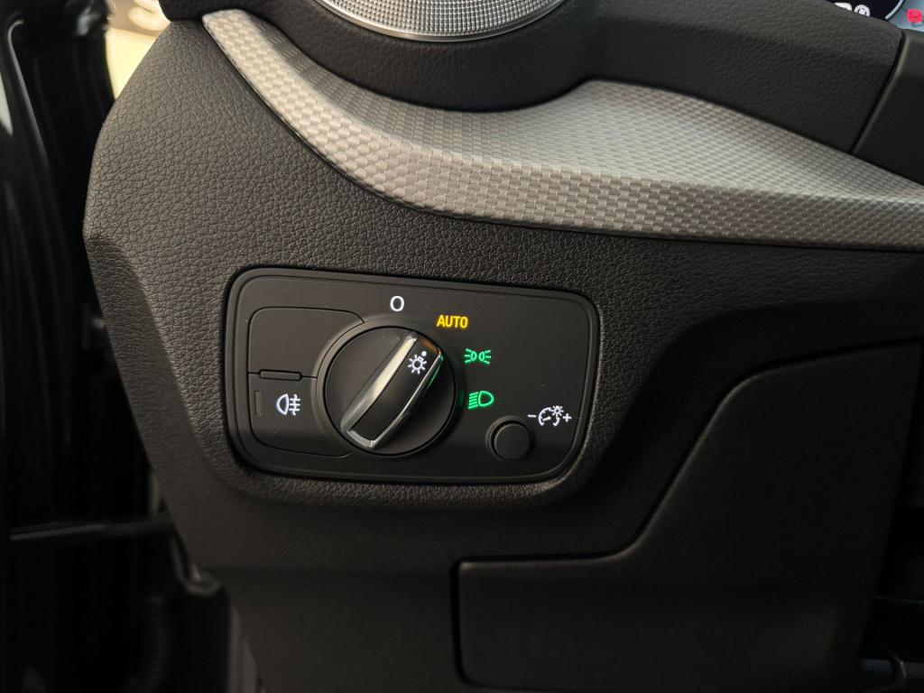 Audi Q2 35 tfsi s edition