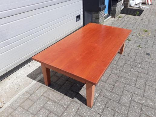 Salontafels *** Diverse en bij-zet-tafel / nachtkastje