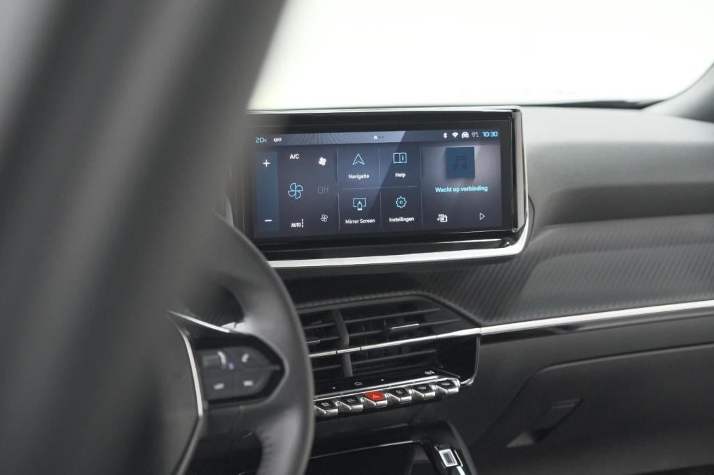 Peugeot 2008 puretech 100 allure | camera | navigatie | parkeersensoren | a