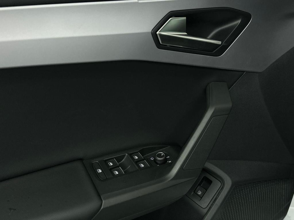 Seat Leon sportstourer fr business 1.5 tsi ehybrid 150 kw / 204 pk statio