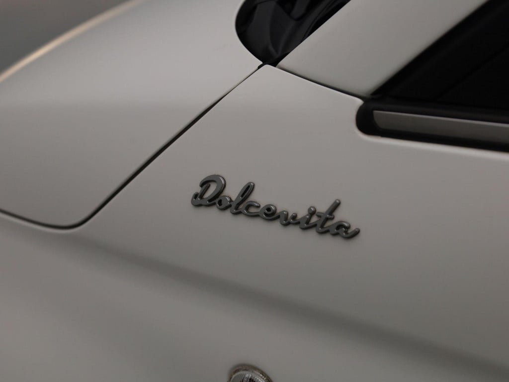 Fiat 500 1.0 hybrid dolcevita | lmv | panorama dak | bluetooth | airco | pa
