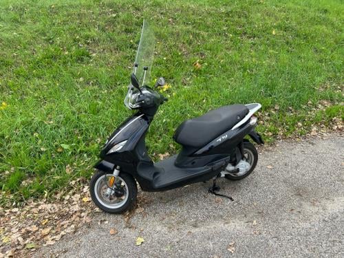 Mooie Piaggio. new Fly.