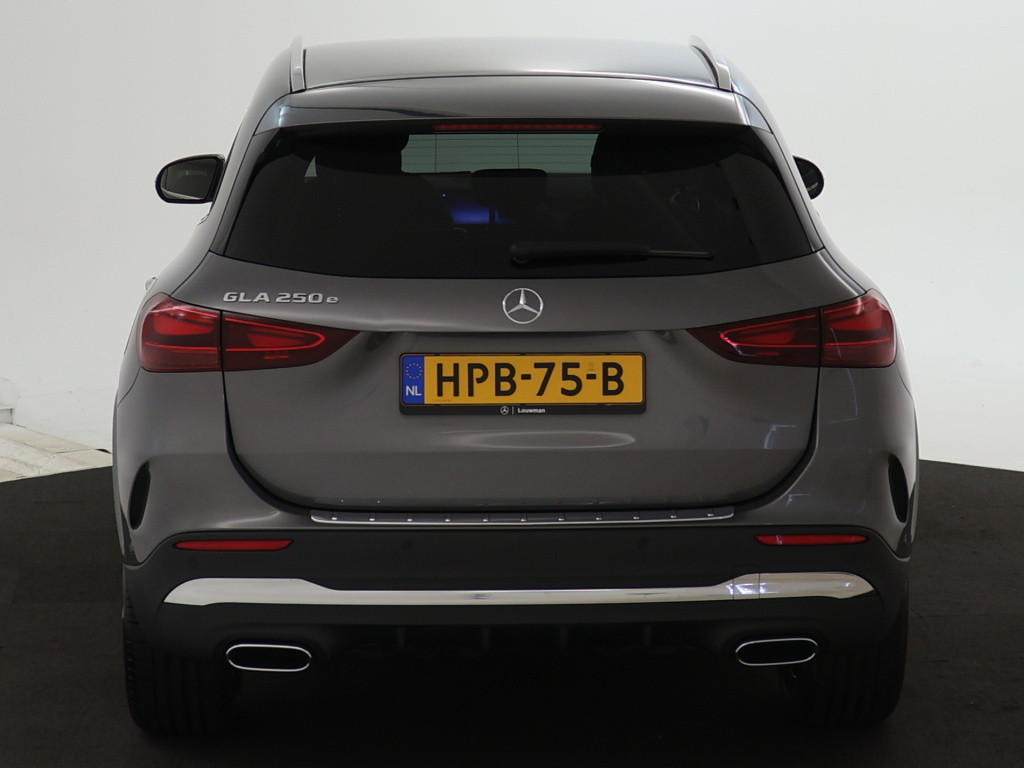 Mercedes-Benz Gla-klasse 250 e amg face lift plug-in hybride | amg line | s