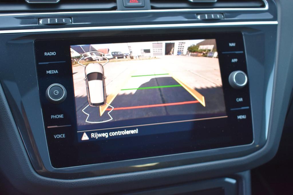 Volkswagen Tiguan 1.5 tsi r-line black style | iq.light | dealer ond. | pan