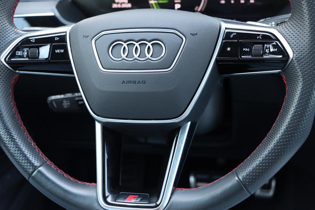 Audi Q8 E-tron 50 quattro s edition 95 kwh 340pk | soh 94%