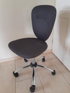 Bureaustoel (in goede nette staat)