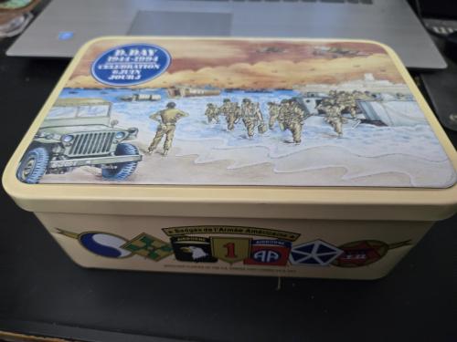 D-Day 1944-1994 viering koektrommel,. 19.5x12.5x7.5 cm