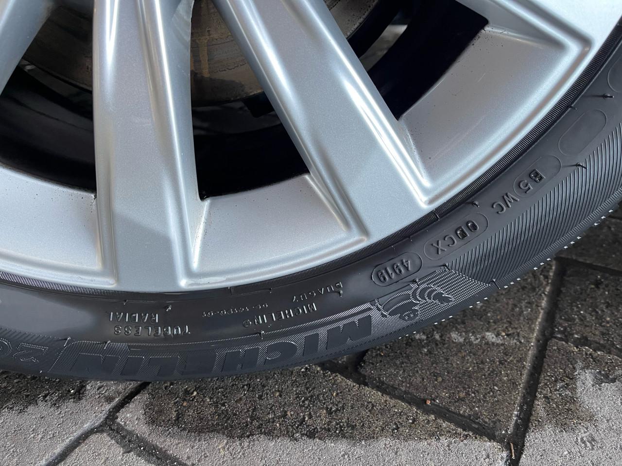 Audi A3 Velgenset originele 16 inch + Michelin CrossClimate (All-Season)
