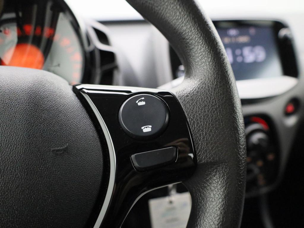 Peugeot 108 1.0 e-vti active | airco | camera | 5-deurs | bluetooth | apple