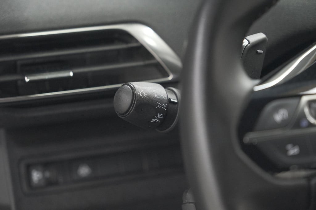 Peugeot 5008 puretech 130 eat8 active pack business | 7 zitplaatsen | camer