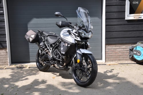 Triumph Tiger 800 XRX