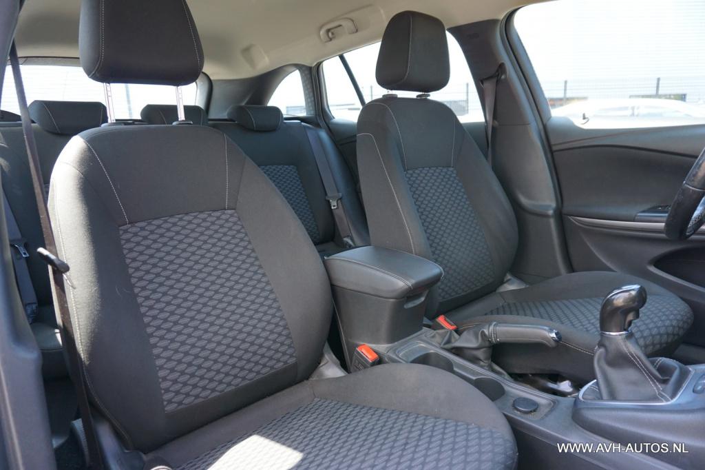 Opel Astra sports tourer 1.2 edition 2020