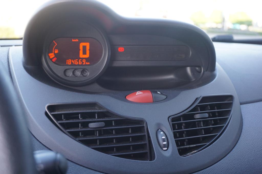 Renault Twingo 1.2 authentique airco / elektr. ramen / nap