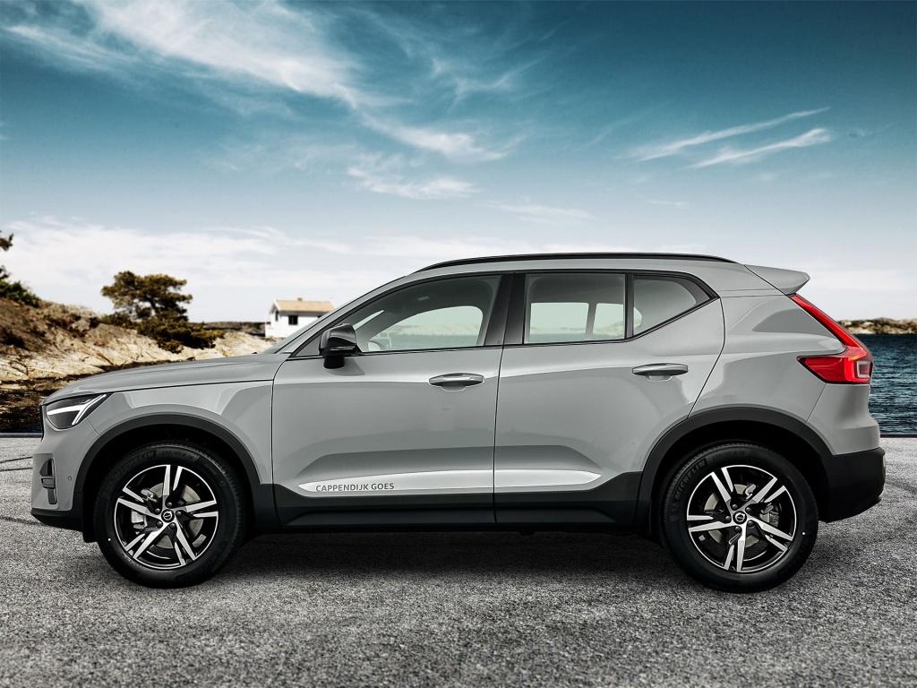Volvo XC40 b4 gt plus dark visual park assist