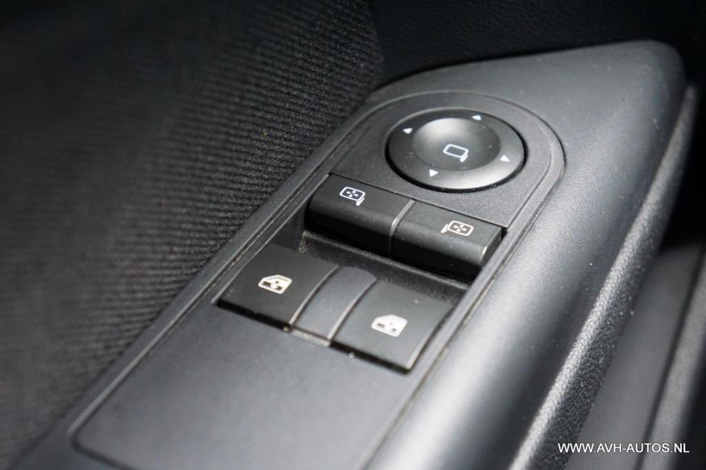 Opel Astra 1.7 cdti edition, grijs kenteken!