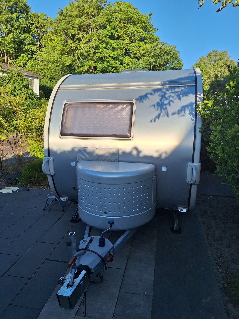 Kleine caravan te koop