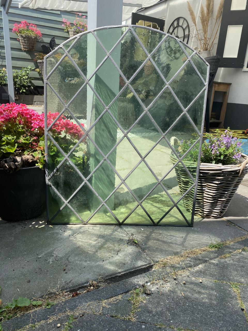Mooi glas in lood raam