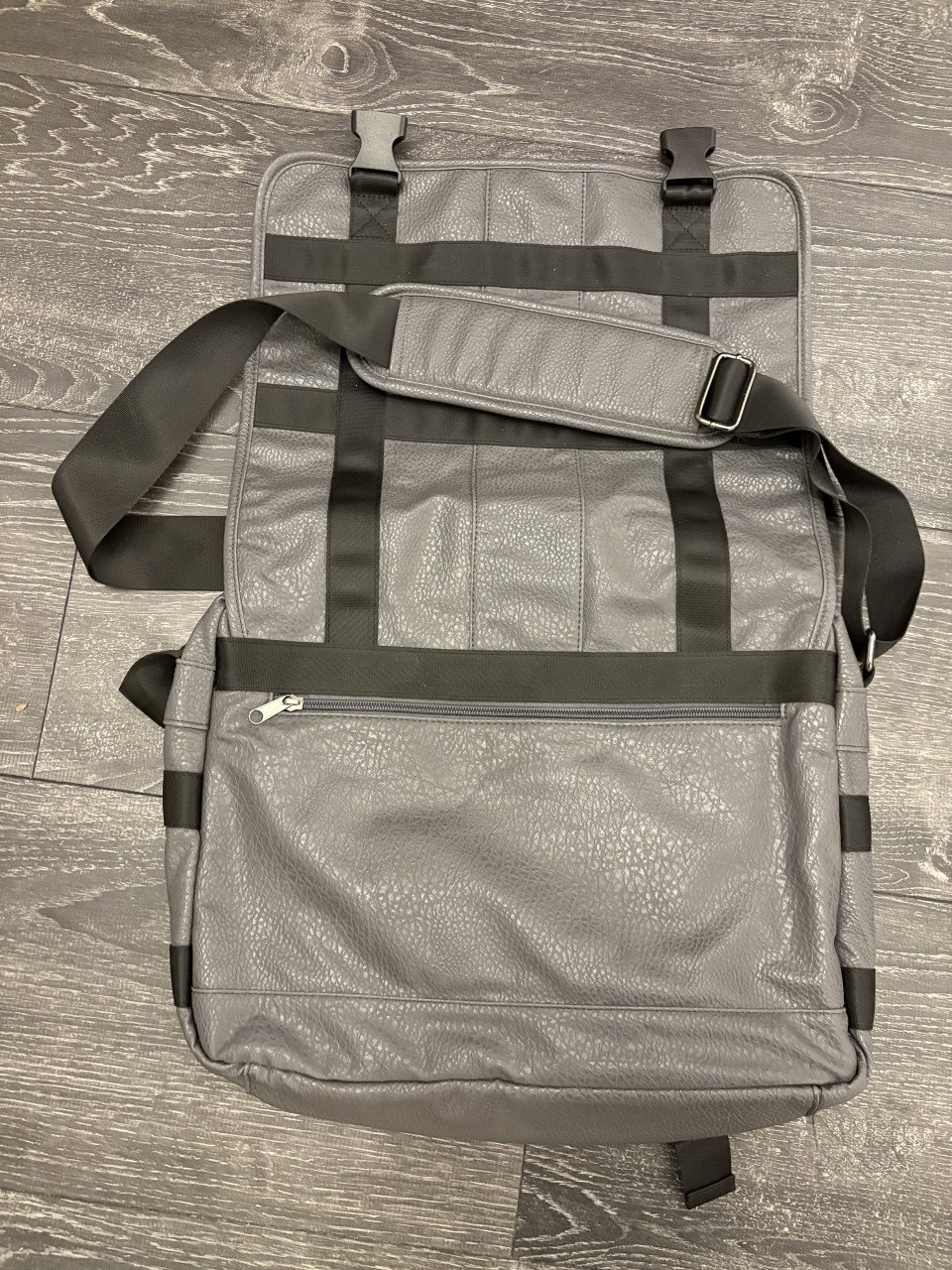 Grijze laptop tas